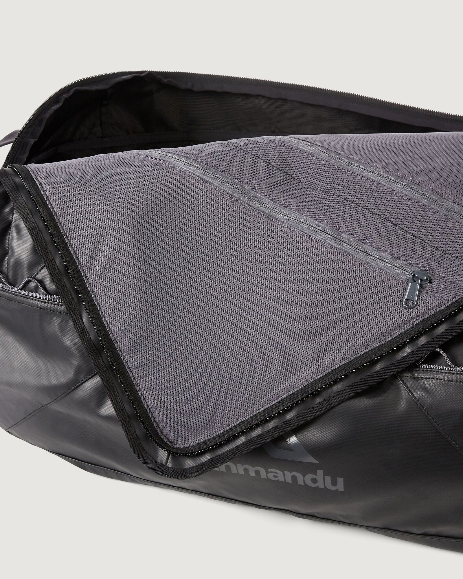Indus Duffel - 90L - Black – Kathmandu US